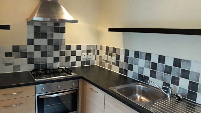 2 Bedroom Flat To Rent In Watery Court, St. Helens, Merseyside, WA9