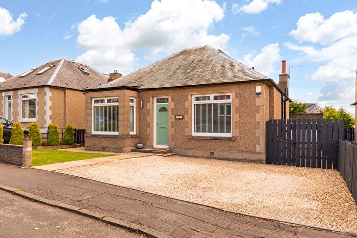 3 Bedroom Detached Bungalow For Sale In Pearce Avenue, Edinburgh, EH12