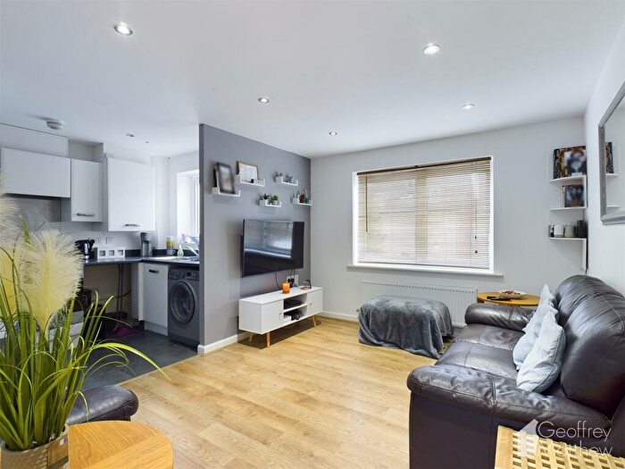 1 Bedroom Flat To Rent In Gladwin Way, Harlow, CM20