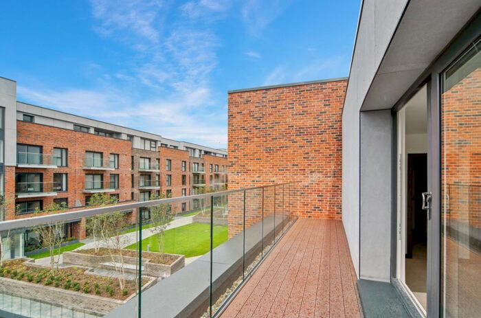 2 Bedroom Apartment To Rent In Merlin Drive, Fletton Quays, Peterborough, PE2