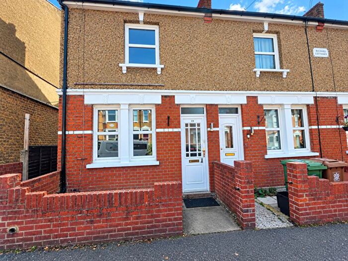 2 Bedroom End Of Terrace House To Rent In Durham Road, Sidcup, DA14