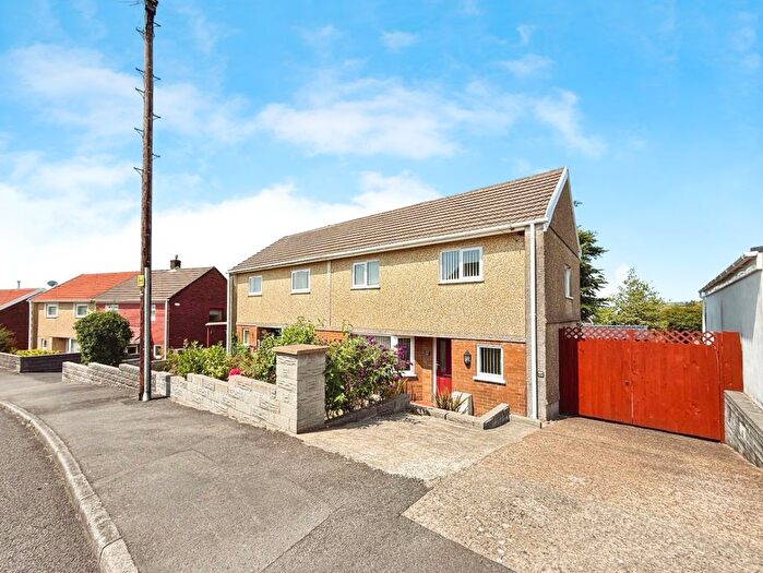 3 Bedroom Semi-Detached House For Sale In Bronllan, Winch Wen, Swansea, West Glamorgan, SA1
