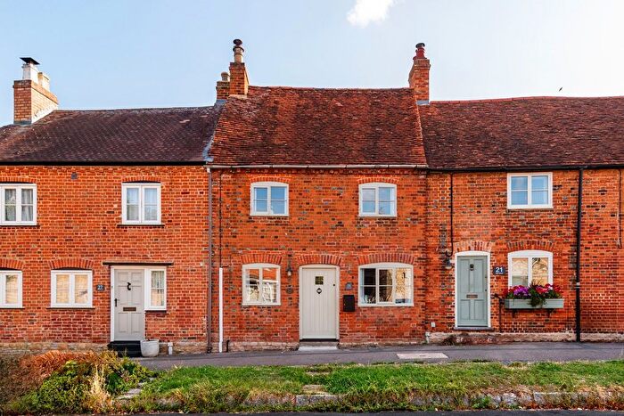 4 Bedroom Terraced House For Sale In High Street, Great Linford, MK14
