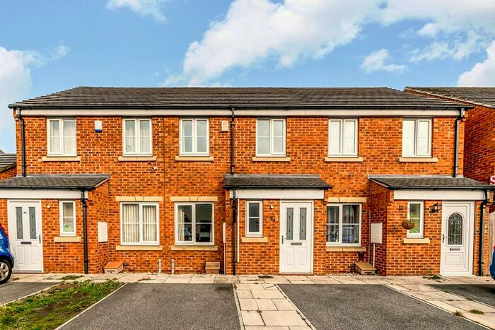 2 Bedroom Detached House To Rent In Ash Tree Grove, Leeds, LS14
