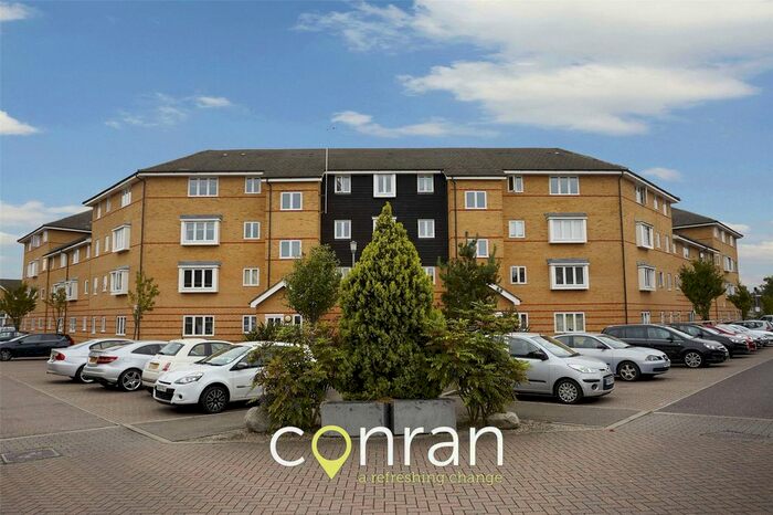 2 Bedroom Flat To Rent In Stanley Close, Eltham, SE9