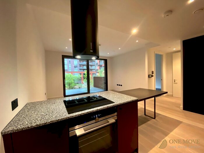 1 Bedroom Flat To Rent In Embassy Gardens, London, London, SW11