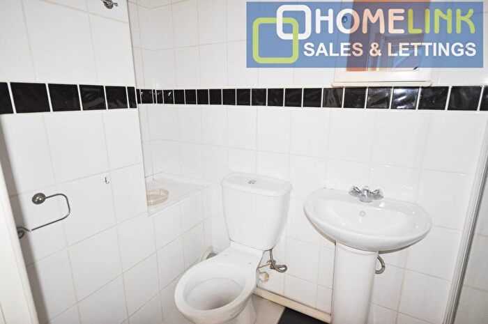 1 Bedroom Flat To Rent In Spenser Road, Bedford, MK40