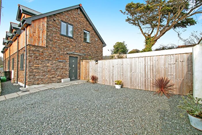 3 Bedroom Semi-Detached House For Sale In Wheal Rose, Scorrier, Redruth, Cornwall, TR16