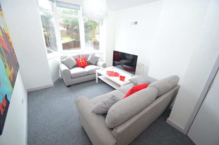 4 Bedroom House To Rent In Malvern Villas, Gilesgate, DH1