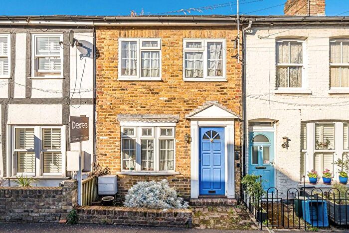 3 Bedroom Property For Sale In Tudor Road, Hampton, TW12