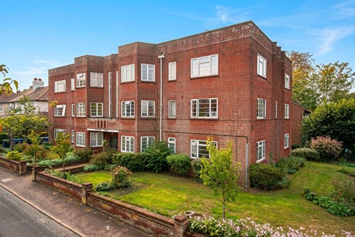 2 Bedroom Flat For Sale In Arundel Court, Norwich, NR2