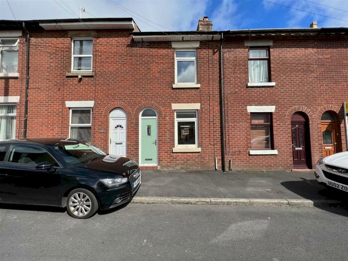 2 Bedroom House To Rent In Lee Street, Longridge, Preston, PR3