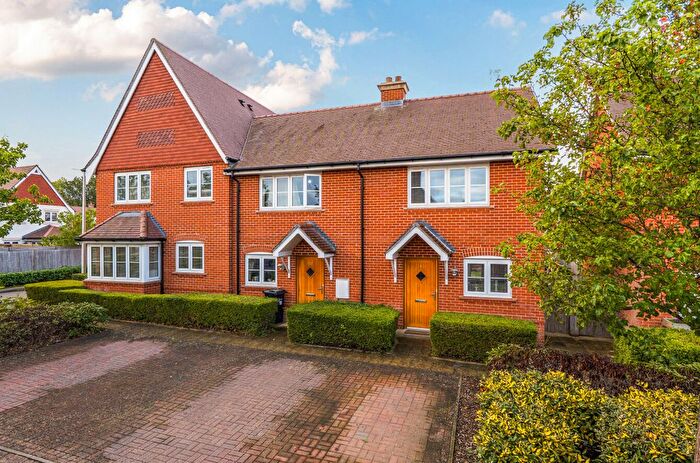 2 Bedroom End Terrace House For Sale In Culver Grove, Wokingham, Berkshire, RG40