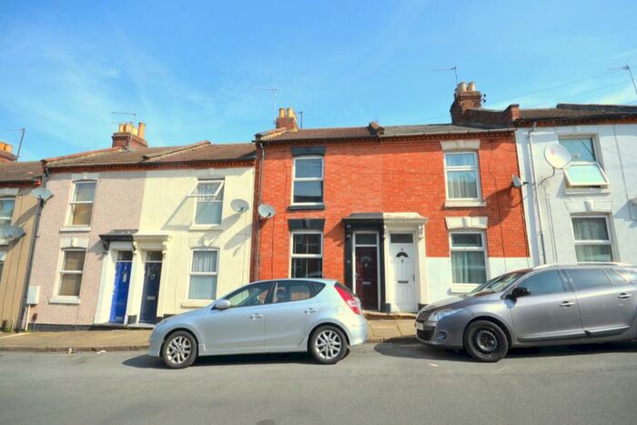 2 Bedroom Terraced House To Rent In Brook Street, Semilong, Northampton, NN1