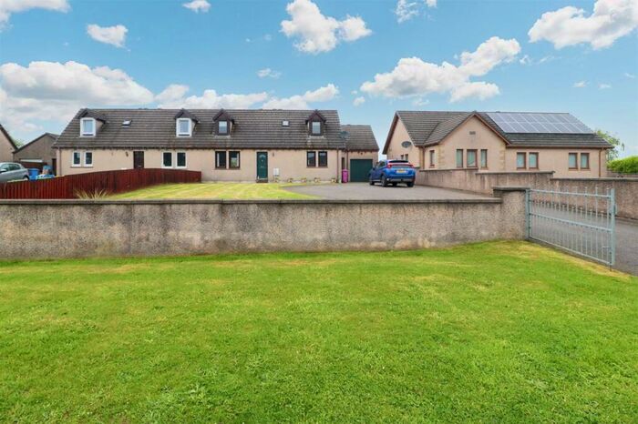 4 Bedroom Semi-Detached House For Sale In Glenlossie Road, Thomshill, IV30