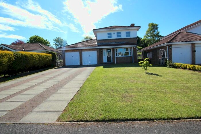 4 Bedroom Detached House To Rent In Bracken Way, Ryton, Tyne And Wear, NE40