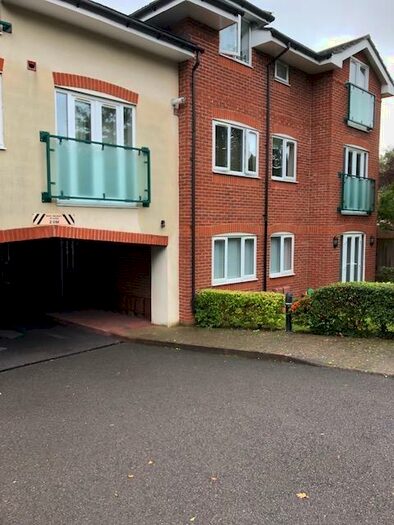 2 Bedroom Apartment To Rent In Military Road, Gosport, Hampshire, PO12