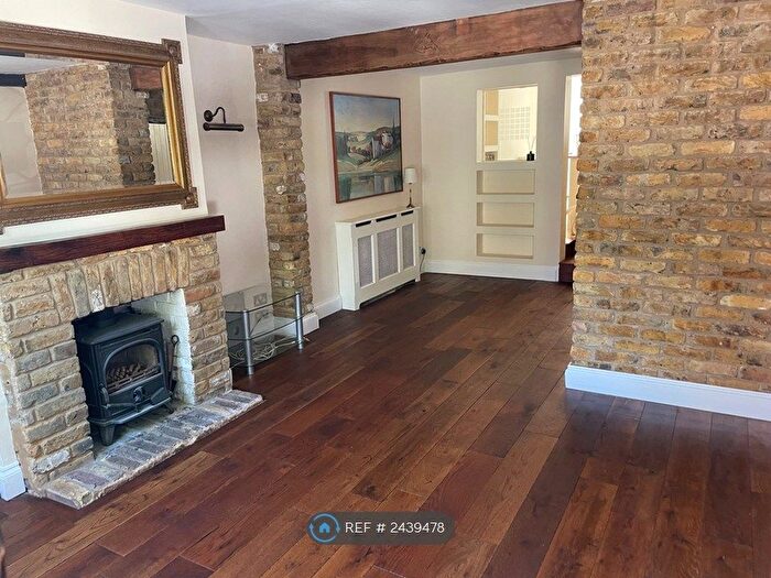 2 Bedroom Terraced House To Rent In Grove Cottages, Chigwell, IG7