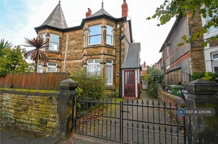 3 Bedroom Flat To Rent In Hilbre Road, Wirral, CH48