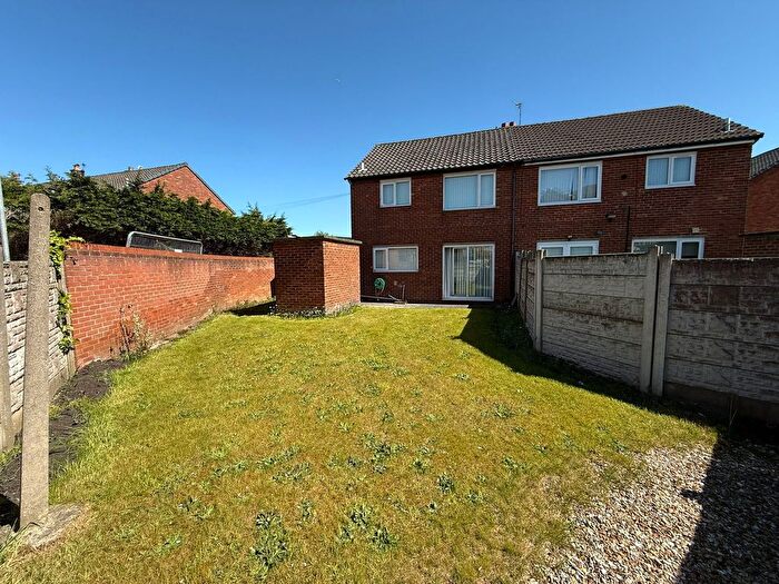 3 Bedroom Semi Detached House For Sale In Boyer Avenue, Maghull, L31