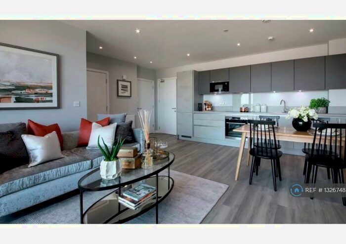 1 Bedroom Flat To Rent In Coburn House, Rainham, RM13