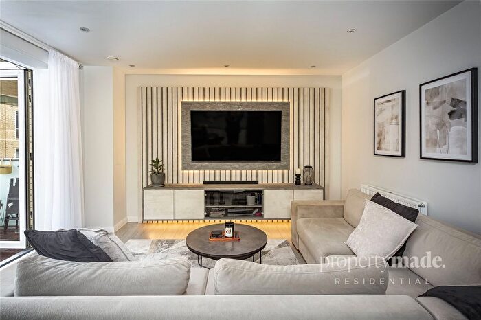 2 Bedroom Flat For Sale In Trobridge Parade, Grahame Park Way, London, NW9