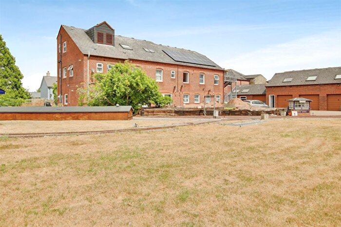 1 Bedroom Property To Rent In Boxworth End, Swavesey, CB24