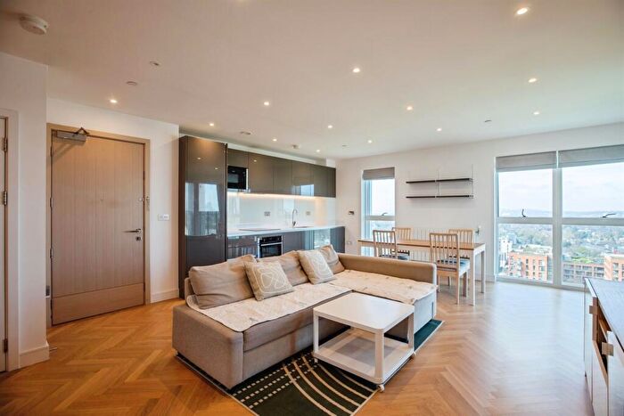 2 Bedroom Apartment To Rent In Birch House, Pegler Square, SE3