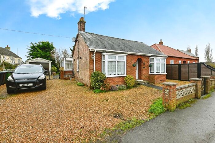 2 Bedroom Detached Bungalow For Sale In The Cottons, Outwell, Wisbech, PE14