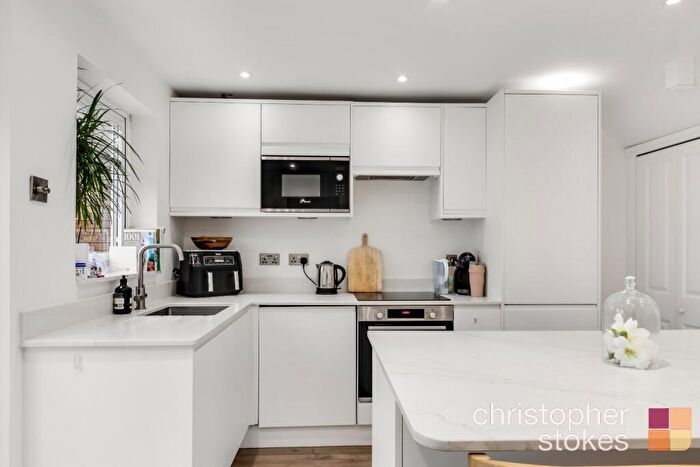 2 Bedroom End Of Terrace House To Rent In Kingsmead, Waltham Cross, Hertfordshire, EN8