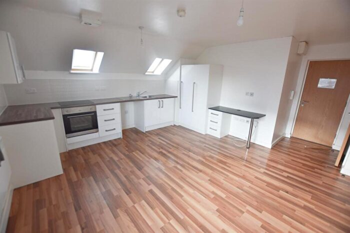 Studio To Rent In Clyde Court, Erskine Street, Leicester, LE1