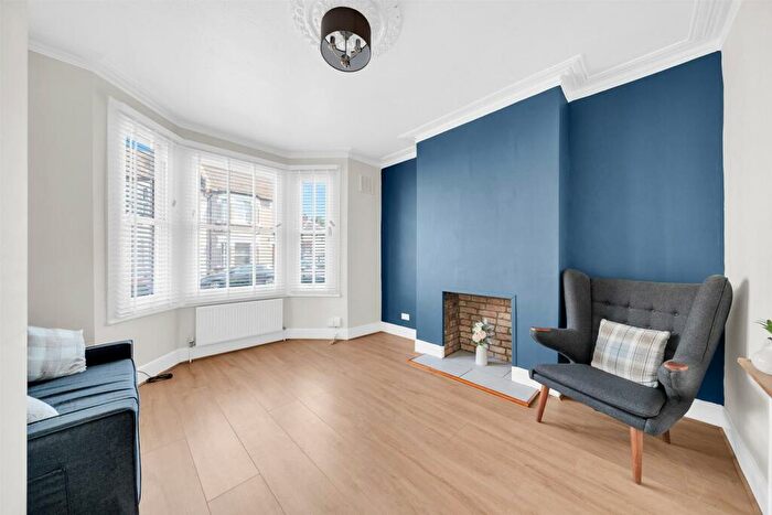 1 Bedroom Flat To Rent In Morgan Road, Bromley, BR1