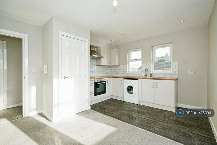 2 Bedroom Flat To Rent In Beechfield House, Swinton, M27