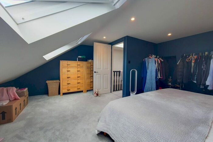 5 Bedroom Maisonette To Rent In Trinity Road, South Park Gardens, London, SW19