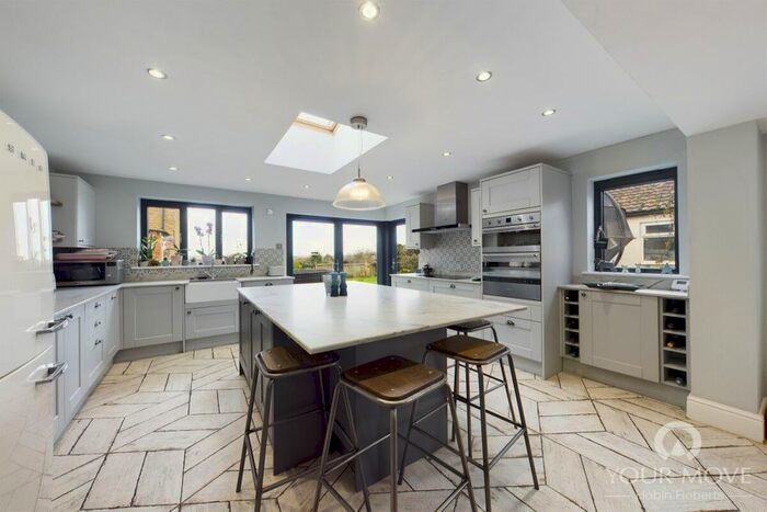 4 Bedroom Detached House To Rent In Woodford Road, Great Addington, Kettering, NN14