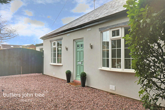 2 Bedroom Detached Bungalow For Sale In Brook House Lane Stoke-On-Trent, ST2