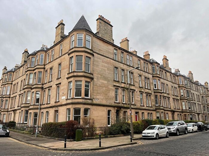 1 Bedroom Flat To Rent In Comely Bank Avenue, Edinburgh, EH4