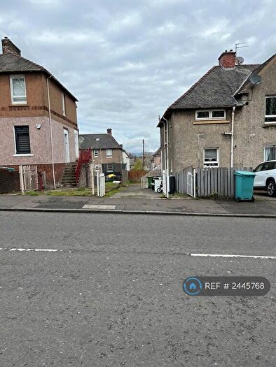 4 Bedroom Flat To Rent In School Street, Coatbridge, ML5