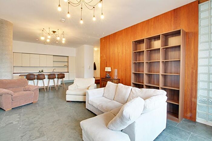 2 Bedroom Apartment To Rent In Flat Cablehouse, Cheapside Liverpool, L2
