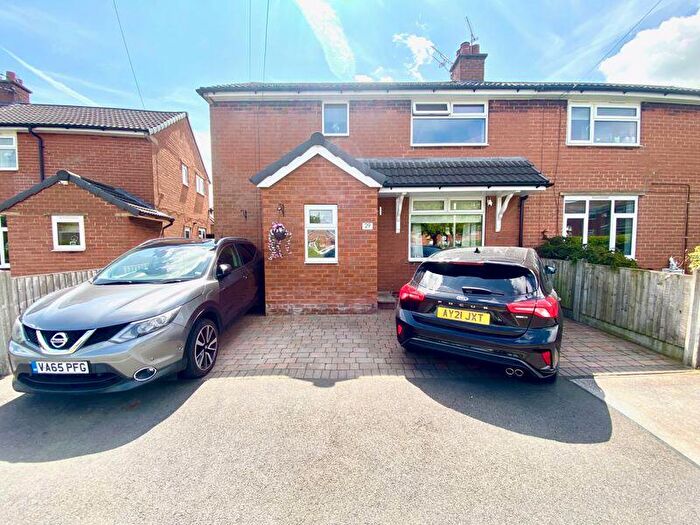 3 Bedroom End Of Terrace House For Sale In Wessex Drive, Northwich, CW9