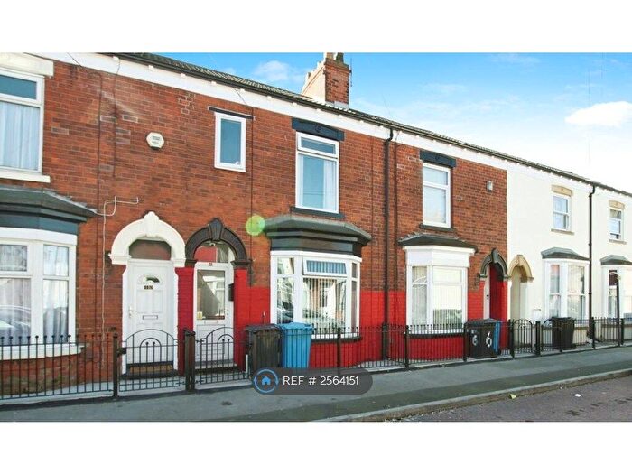 3 Bedroom Terraced House To Rent In Rosmead Street, Hull, HU9