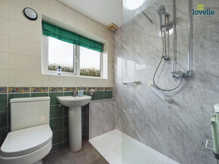 2 Bedroom Semi-Detached Bungalow For Sale In Honeyholes Lane, Dunholme, LN2