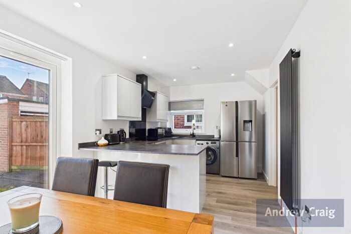 3 Bedroom Semi Detached House For Sale In Cheviot Road, South Shields, NE34