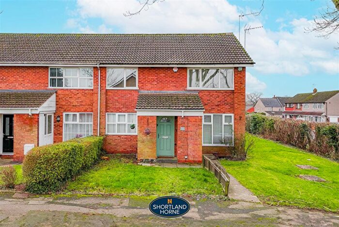 2 Bedroom Maisonette For Sale In Woodway Lane, Walsgrave, Coventry, CV2
