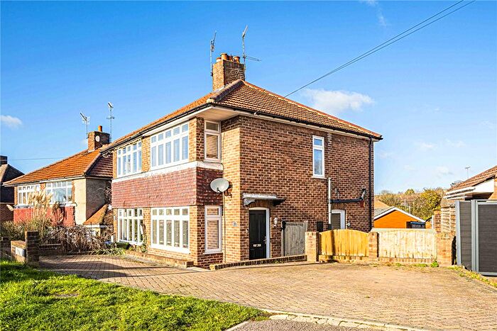 2 Bedroom Semi Detached House For Sale In Langley Avenue, Hemel Hempstead, Hertfordshire, HP3