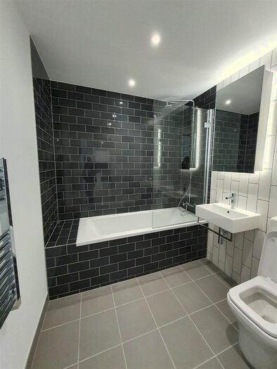 1 Bedroom Flat To Rent In Schooner Road, Royal Wharf, Pontoon Dock, E16