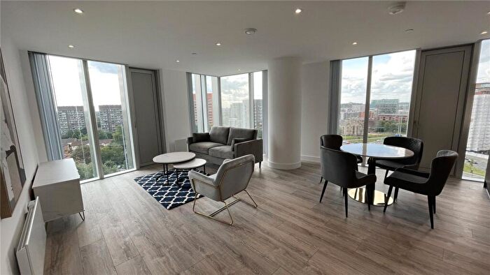 2 Bedroom Apartment To Rent In Blade Tower, Silvercroft Street, Manchester, M15
