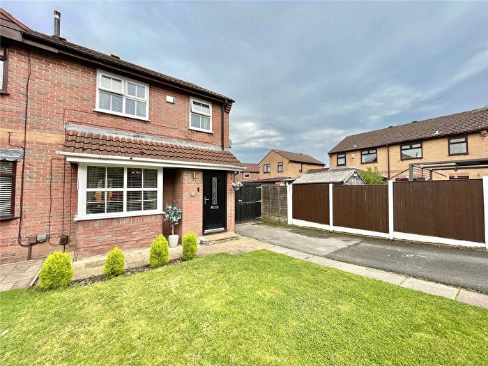 3 Bedroom Semi-detached House For Sale In Marling Park, Widnes, Cheshire, WA8