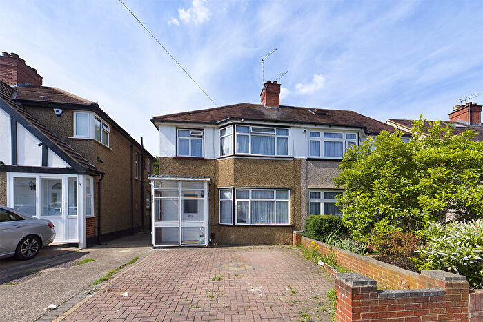 3 Bedroom Semi-Detached House To Rent In Woodlands Avenue, Eastcote, Middlesex, HA4