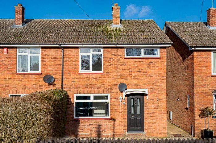 3 Bedroom Property For Sale In Turners Close, Bramfield, Hertford, SG14